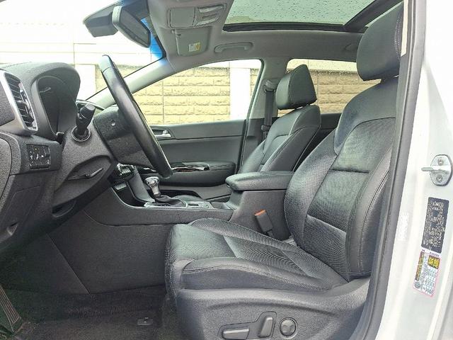 Photo of 2020 Sparkling Silver Kia Sportage