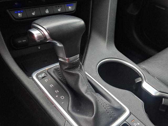 Photo of 2020 Sparkling Silver Kia Sportage