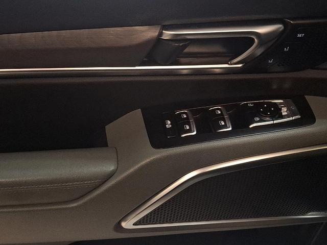 Photo of 2023 Jungle Green Kia Telluride