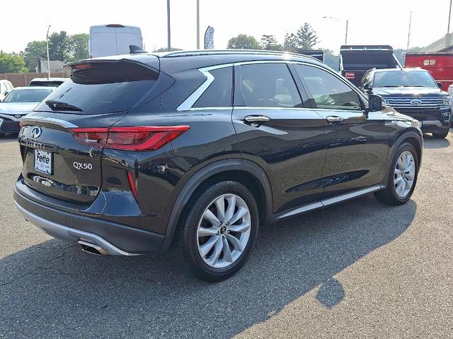 Photo of 2019 Eclipse Black INFINITI QX50