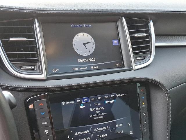 Photo of 2019 Eclipse Black INFINITI QX50