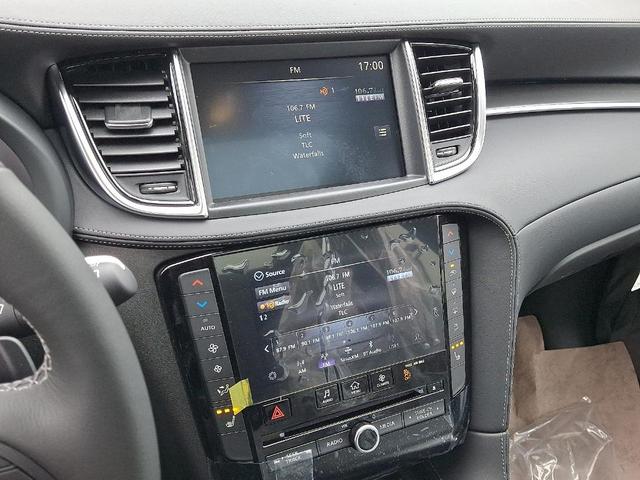 Photo of 2025 Black Obsidian INFINITI QX50