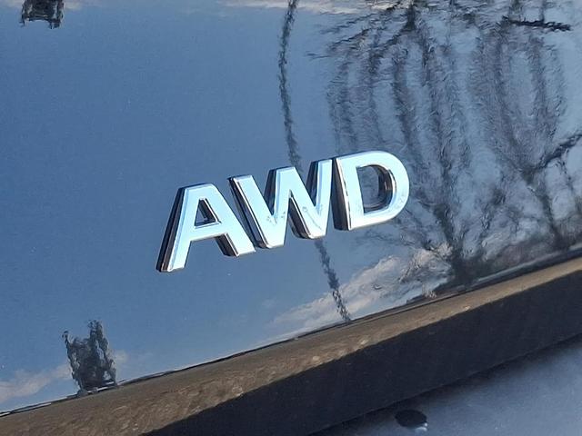 Photo of 2025 Diamond Black INFINITI QX60