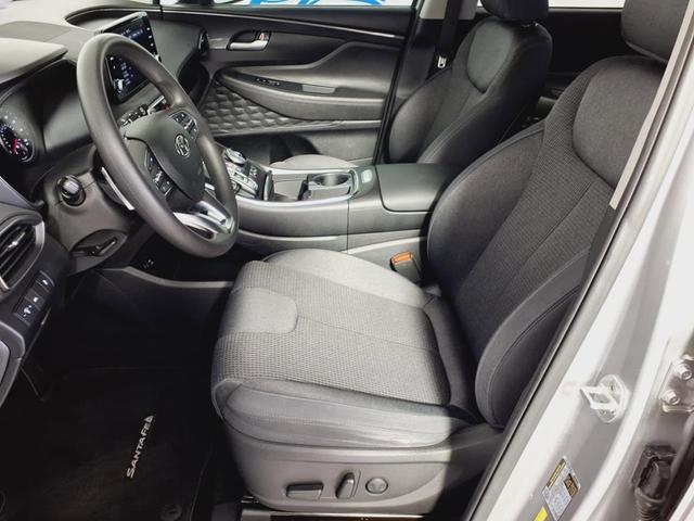 Photo of 2022 Shimmering Silver Hyundai SANTA FE