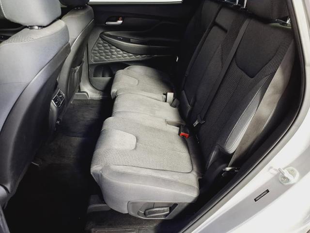 Photo of 2022 Shimmering Silver Hyundai SANTA FE