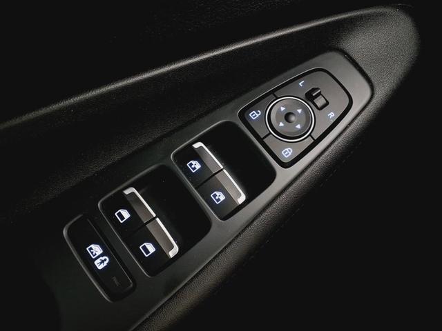 Photo of 2022 Shimmering Silver Hyundai SANTA FE