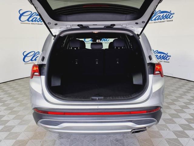 Photo of 2022 Shimmering Silver Hyundai SANTA FE