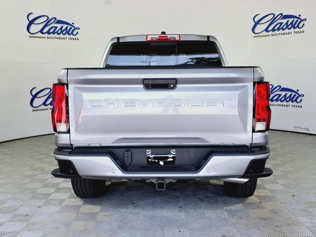 Photo of 2025 Gray Chevrolet Colorado