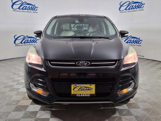 Photo of 2013 Tuxedo Black Ford Escape