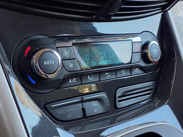 Photo of 2013 Tuxedo Black Ford Escape