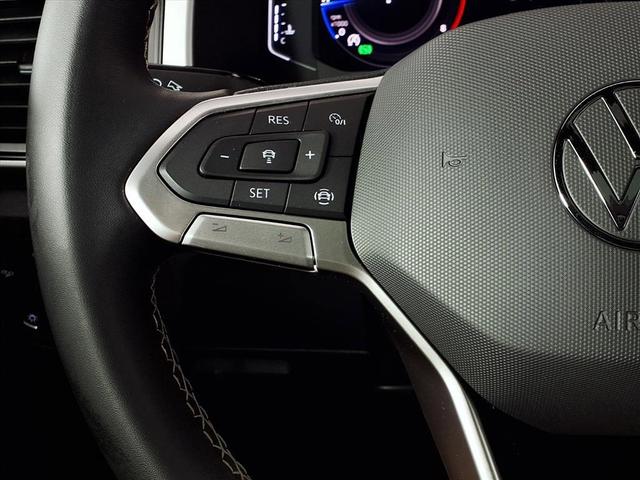 Photo of 2022 Pyrite Silver Metallic Volkswagen Atlas Cross Sport
