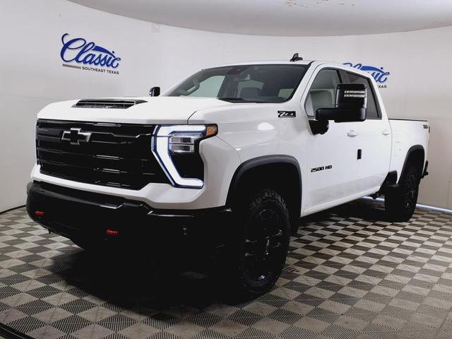 Photo of 2025 Summit White Chevrolet Silverado 2500