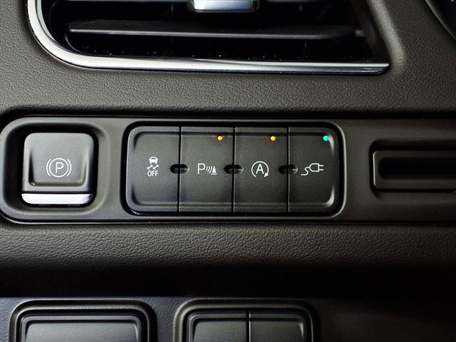 Photo of 2021 Summit White Chevrolet Tahoe