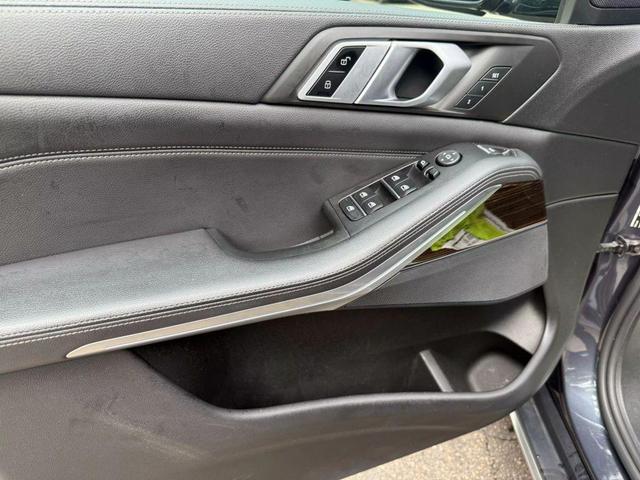 Photo of 2019 Arctic Gray Metallic BMW X5