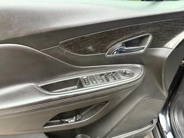 Photo of 2015 Carbon Black Metallic Buick Encore