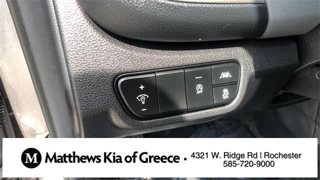 Photo of 2023 Steel Gray Kia Seltos