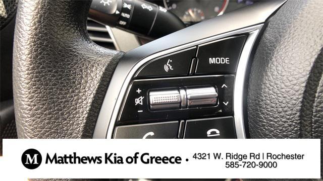 Photo of 2023 Steel Gray Kia Seltos