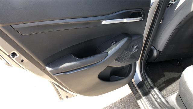 Photo of 2023 Steel Gray Kia Seltos