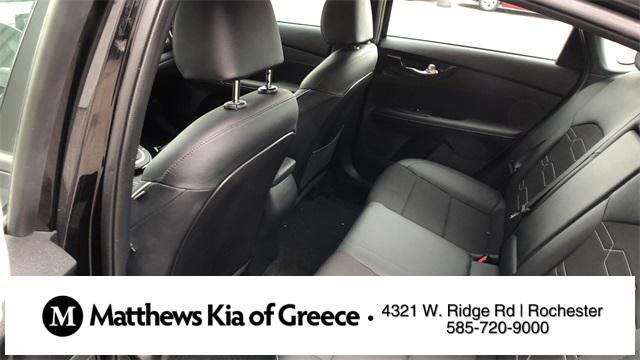 Photo of 2022 Aurora Black Kia Forte