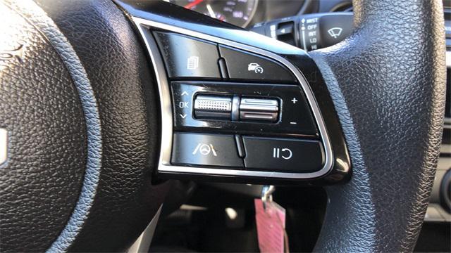 Photo of 2023 Snow White Pearl Kia Forte