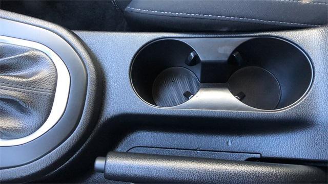 Photo of 2023 Snow White Pearl Kia Forte