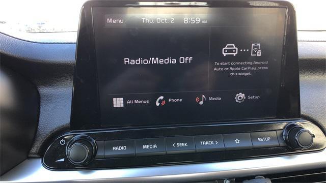 Photo of 2023 Snow White Pearl Kia Forte
