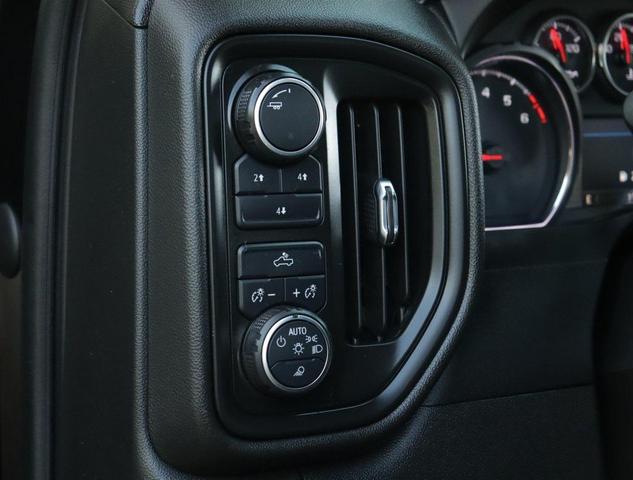 Photo of 2023 Black Chevrolet Silverado 2500