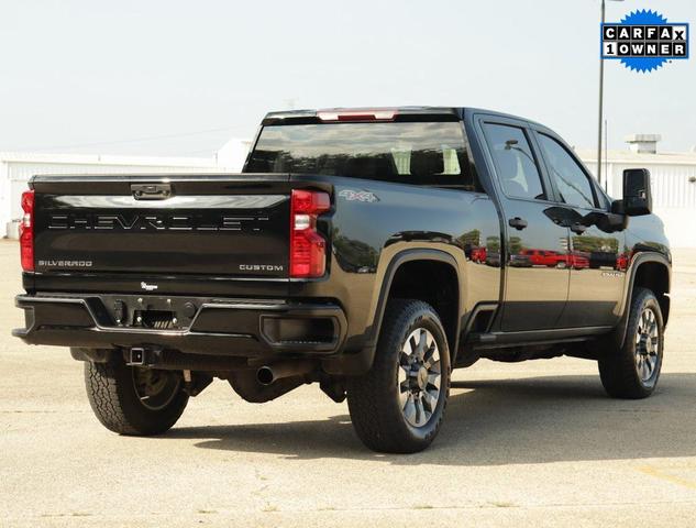Photo of 2023 Black Chevrolet Silverado 2500