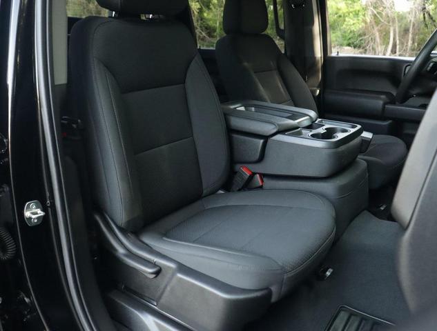 Photo of 2023 Black Chevrolet Silverado 2500