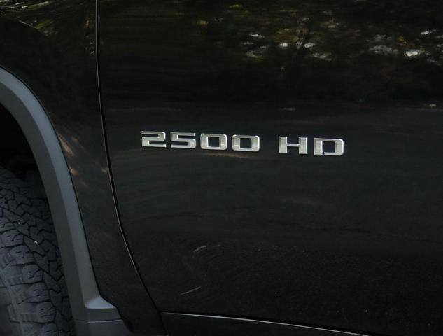 Photo of 2023 Black Chevrolet Silverado 2500