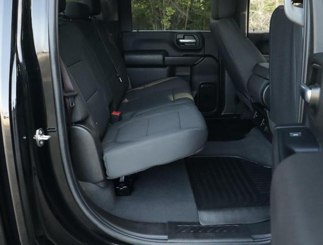 Photo of 2023 Black Chevrolet Silverado 2500