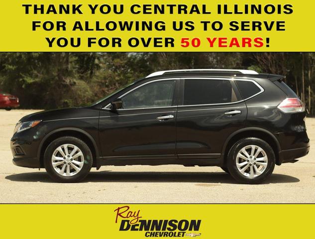 Photo of 2016 Magnetic Black Nissan Rogue