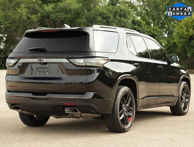 Photo of 2020 Mosaic Black Metallic Chevrolet Traverse