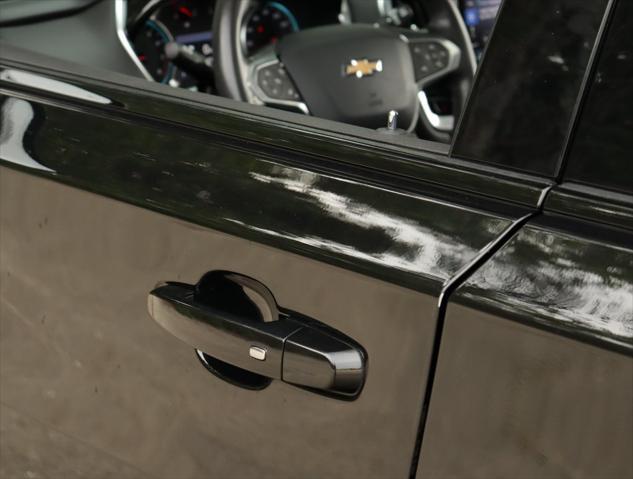 Photo of 2020 Mosaic Black Metallic Chevrolet Traverse