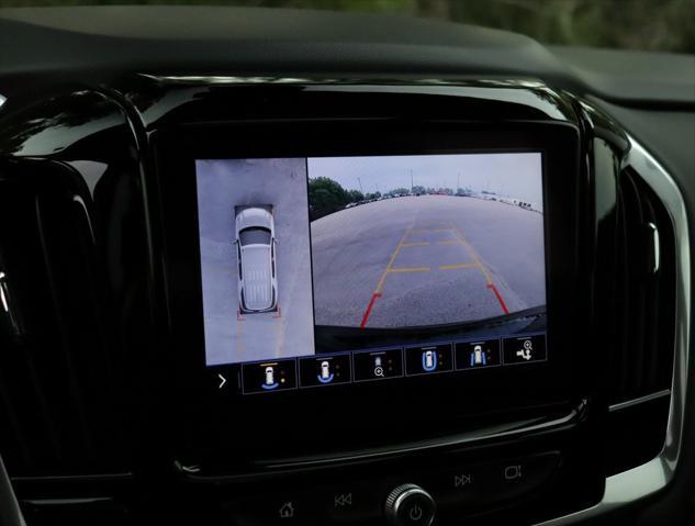 Photo of 2020 Mosaic Black Metallic Chevrolet Traverse