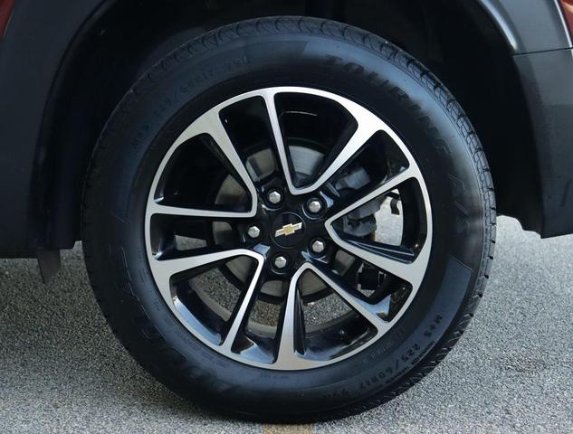 Photo of 2024 Crimson Metallic Chevrolet Trailblazer
