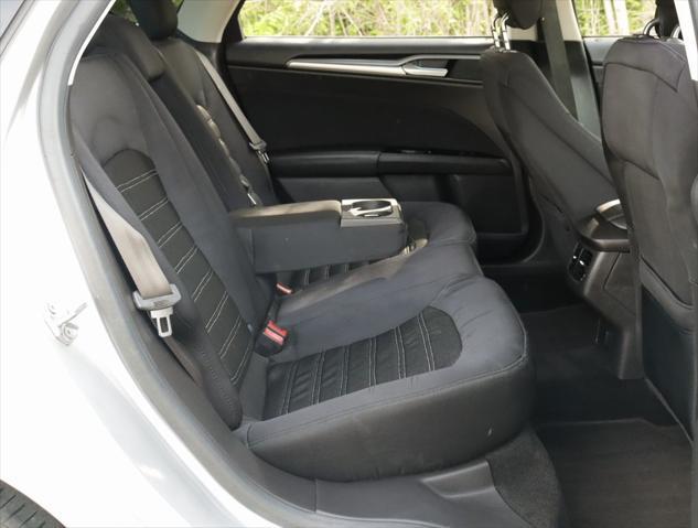 Photo of 2014 Ingot Silver Ford Fusion