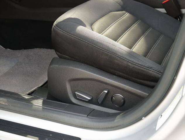 Photo of 2014 Ingot Silver Ford Fusion