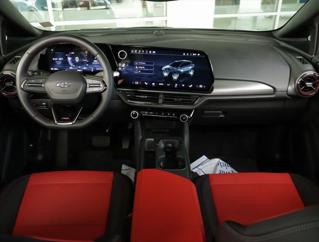 Photo of 2025 Sterling Gray Metallic Chevrolet Equinox EV