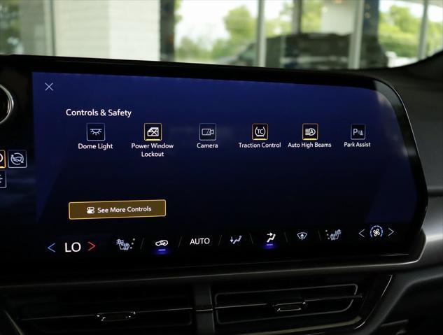 Photo of 2025 Sterling Gray Metallic Chevrolet Equinox EV