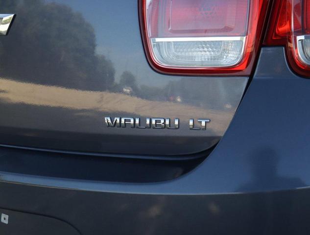 Photo of 2014 Atlantis Blue Metallic Chevrolet Malibu