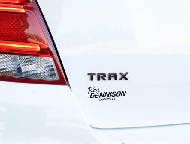 Photo of 2020 Summit White Chevrolet Trax