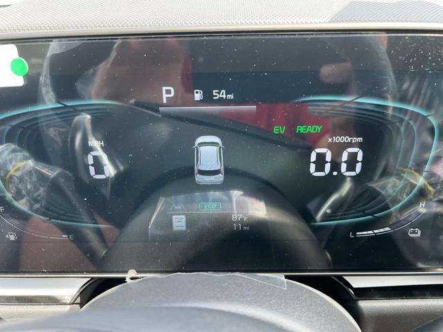 Photo of 2025 CGE Kia Niro
