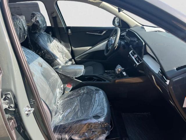 Photo of 2025 CGE Kia Niro