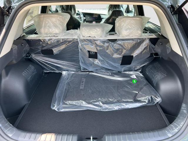 Photo of 2025 CGE Kia Niro