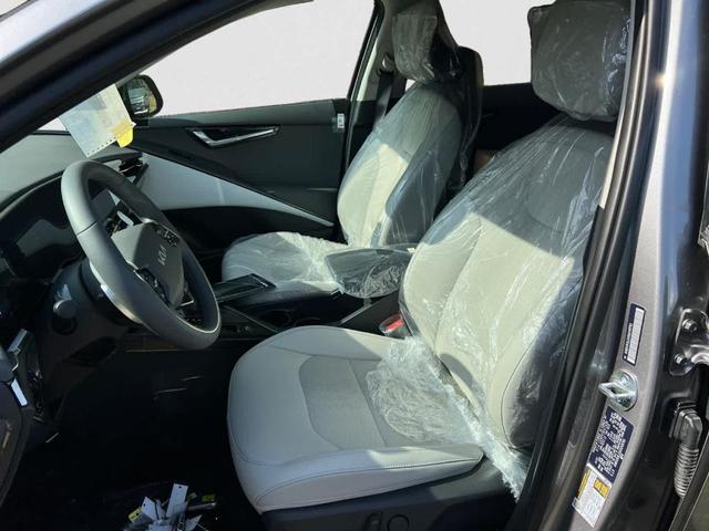 Photo of 2025 KLG Kia Niro