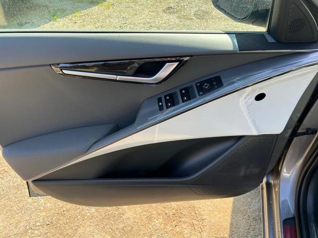 Photo of 2025 KLG Kia Niro