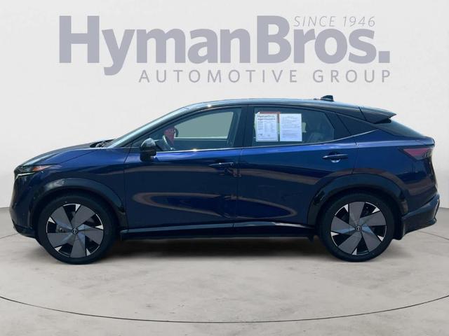 Photo of 2023 Deep Ocean Blue Nissan ARIYA