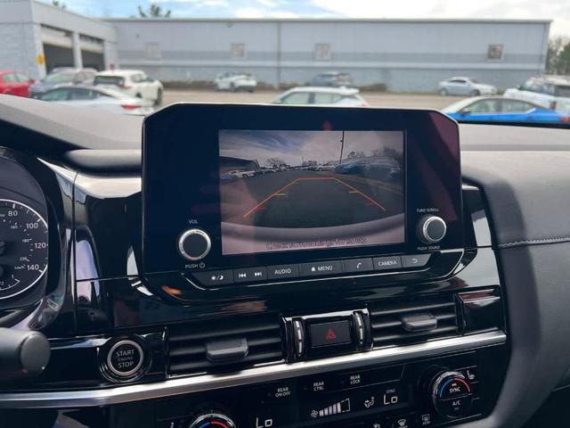 Photo of 2023 Scarlet Ember Nissan Pathfinder