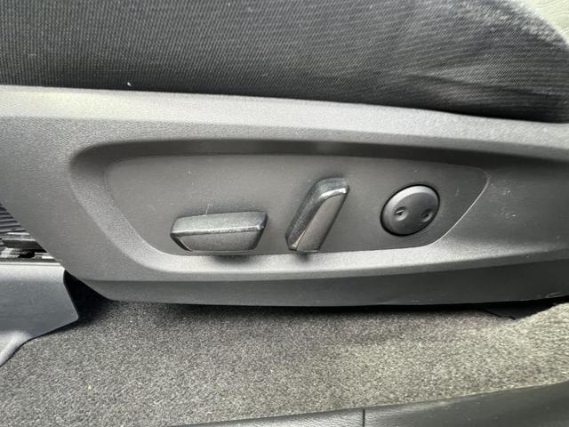 Photo of 2023 Scarlet Ember Nissan Pathfinder